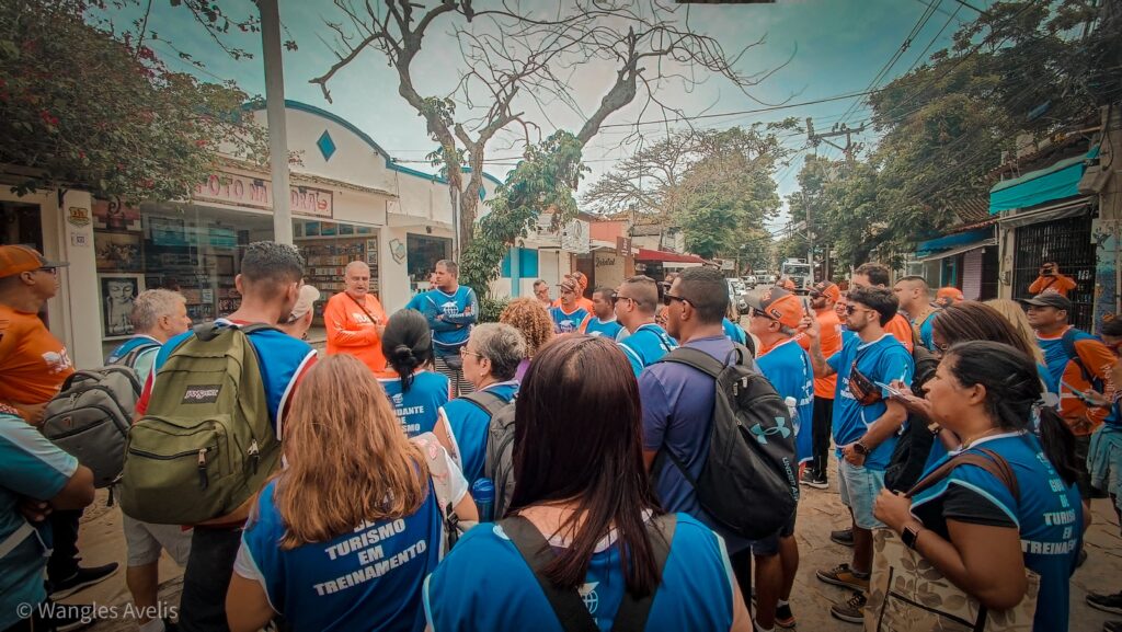 IMG 20231122 WA0046 Guias de turismo de Búzios participam de incursão técnica pela cidade