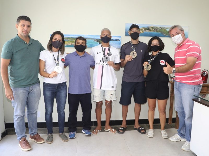 ATLETAS DO JIUJITSU ATLETAS DO JIUJITSU