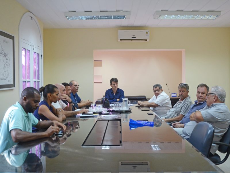 DR Andre reunião obra 003