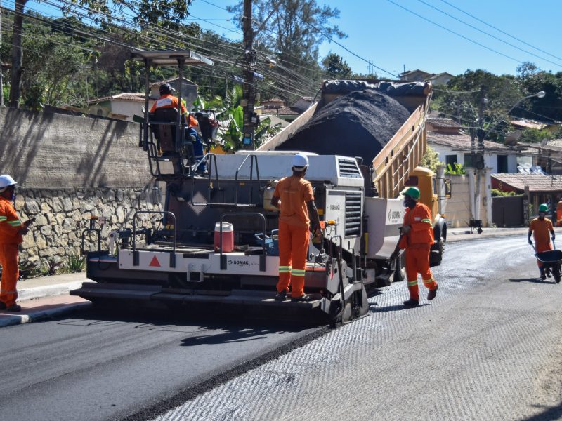 E5A97BB5-9778-48EA-88EF-3CD49C163FA9