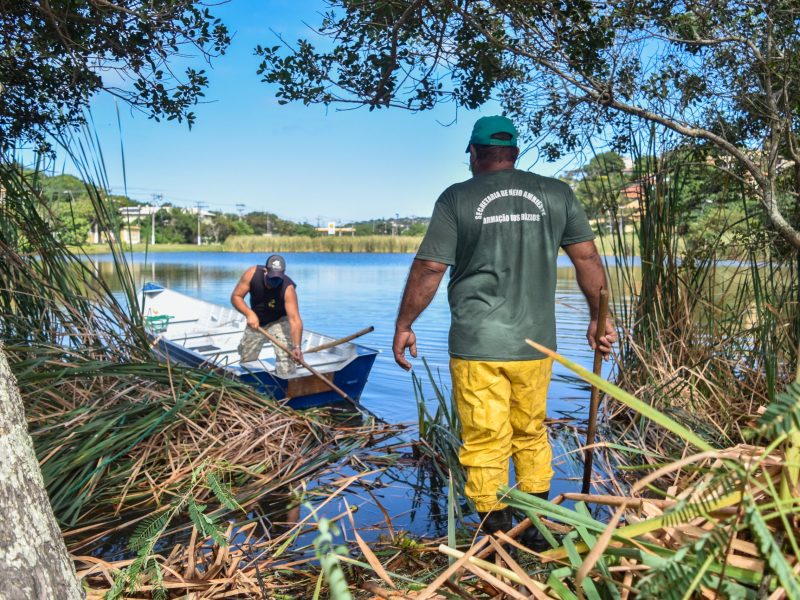 Limpeza da Lagoa da Usina (9) Limpeza da Lagoa da Usina (9)