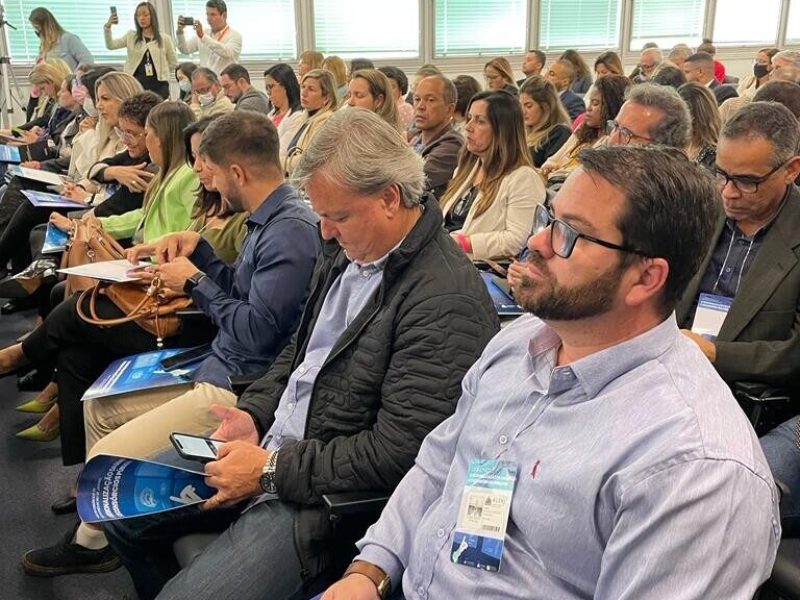 Prefeito e secretário na Alerj