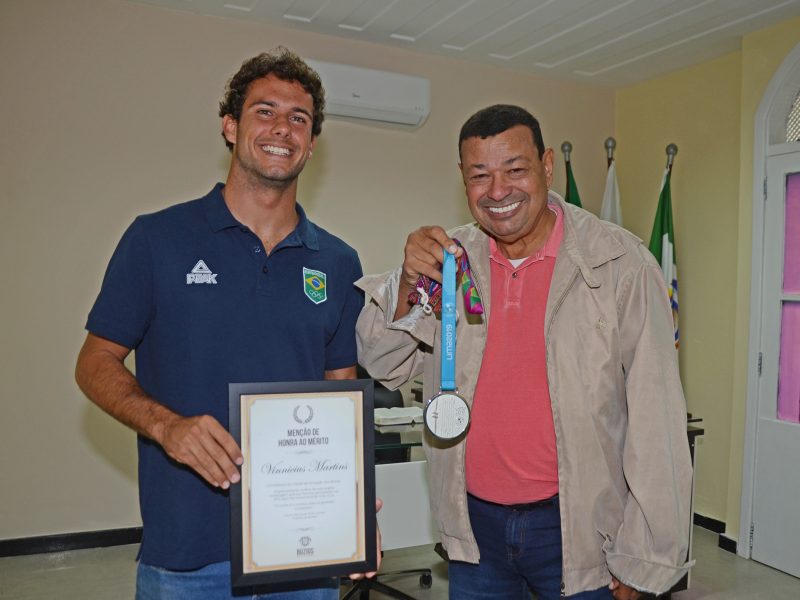 Vinicius rei de buzios 017