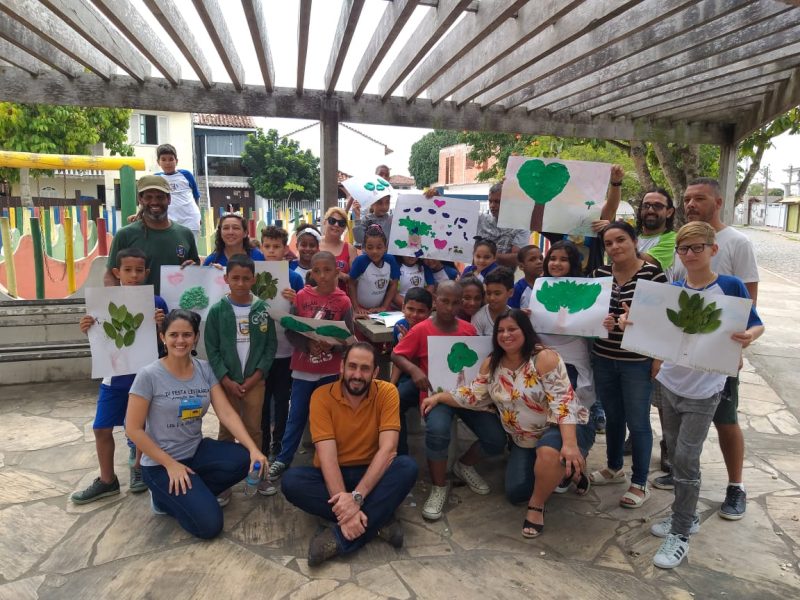 Plantio de mudas - cem braças