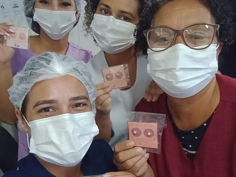 Profissionais da equipe de enfermagem do HMRP engajadas na campanha junto as pacientes