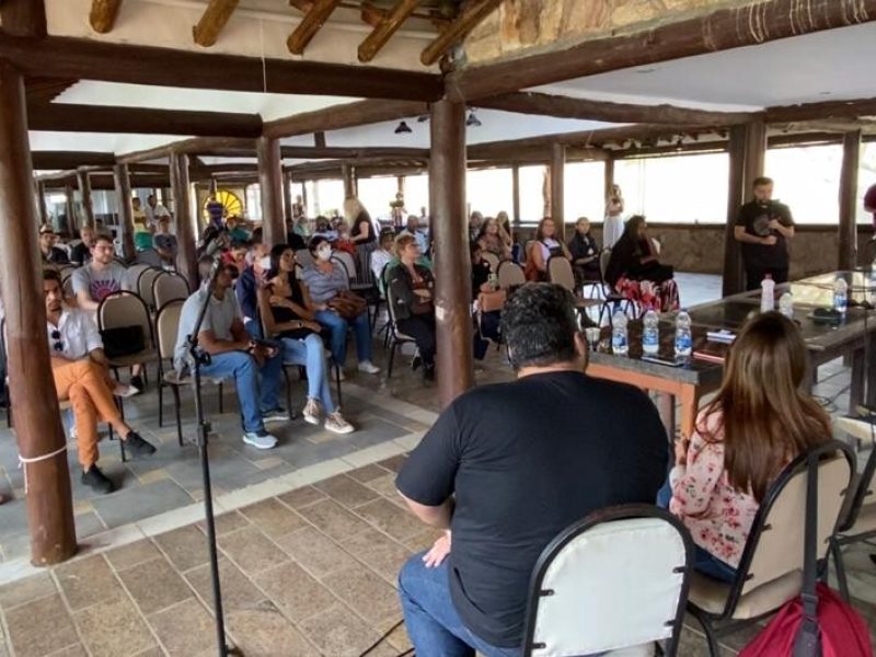 cb293677-b5c8-4236-a1fa-b87efe66e91f